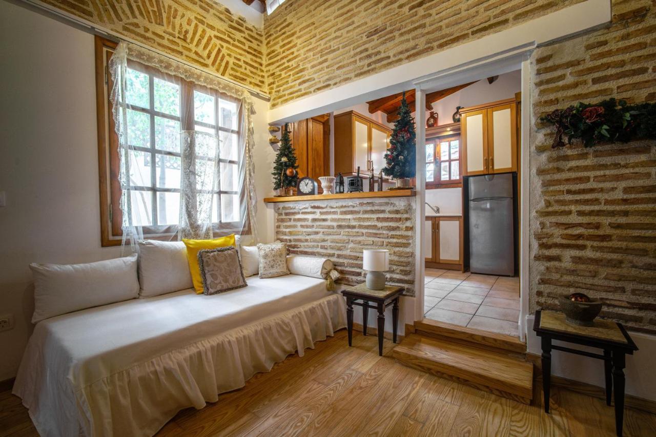 Luxurious Villa At Mets Atenas Exterior foto