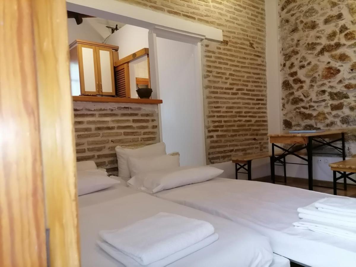 Luxurious Villa At Mets Atenas Exterior foto